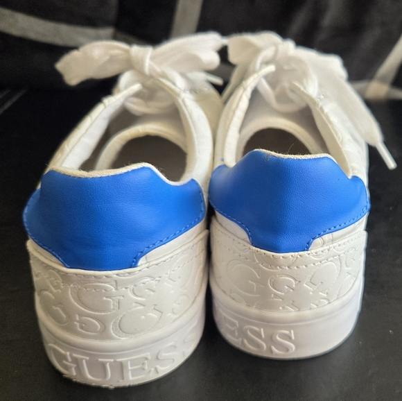 Guess Los Angeles Women's White Blue G Logo - Picture 6 of 8